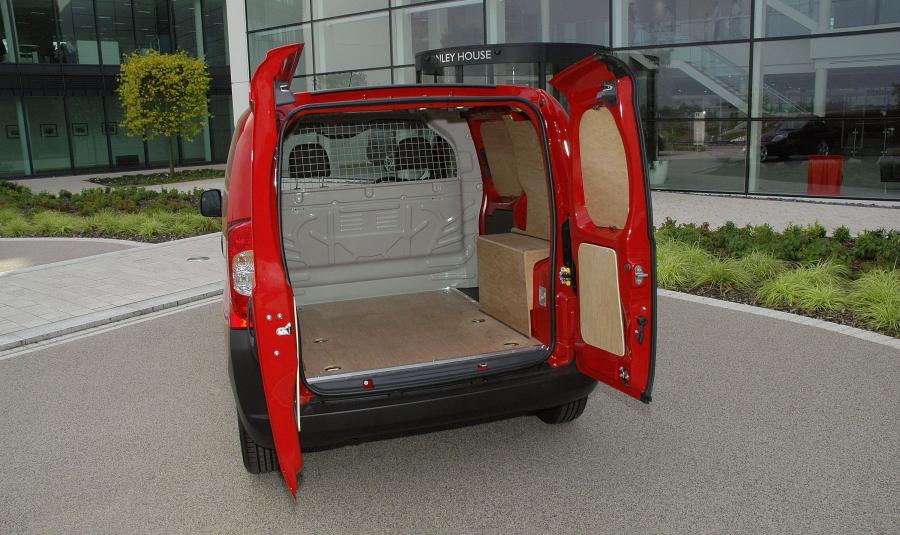  Peugeot Special Vehicle 2008 года  (фото 4 из 8)